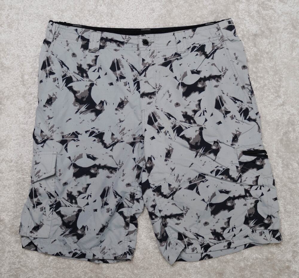 Columbia Silver Ridge Printed Cargo Shorts Gray Black Mens 36x12